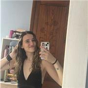 Me defino como alguien extrovertido y paciente con los niños